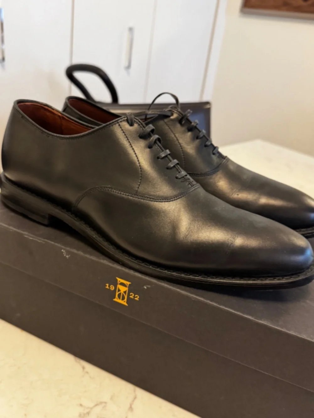 Allen Edmunds Carlyle Black 10.5 D Worn Once